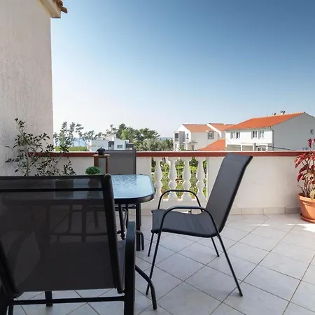Daire Ferienwohnung Fuer 4 Personen Ca 50 Qm In Privlaka, Dalmatien Norddalmatien - B62441 Privlaka (Zadar)