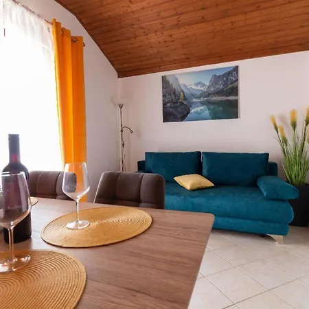 Ferienwohnung Fuer 4 Personen Ca 50 Qm In Privlaka, Dalmatien Norddalmatien - B62441 Daire